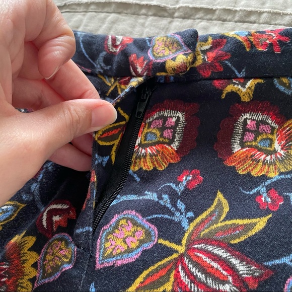 Topshop Navy Floral Skinny Dress Pants Size 6 - Picture 4 of 9